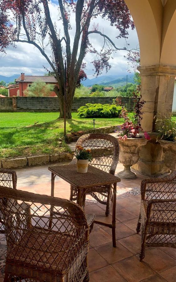 La Venta De Miyares - Casa De Indianos Otel Piloña Dış mekan fotoğraf
