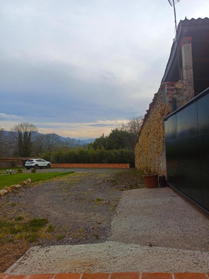 La Venta De Miyares - Casa De Indianos Otel Piloña Dış mekan fotoğraf