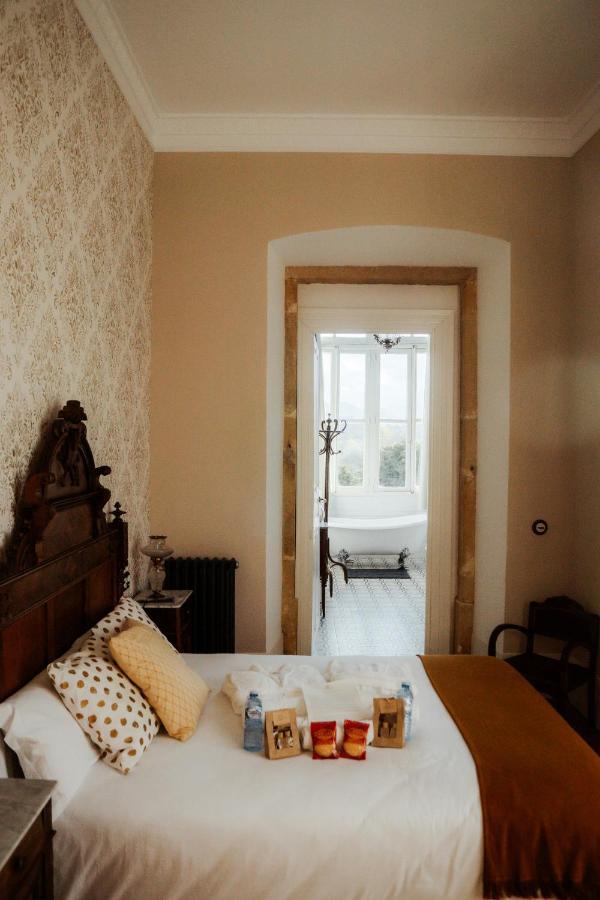 La Venta De Miyares - Casa De Indianos Otel Piloña Dış mekan fotoğraf